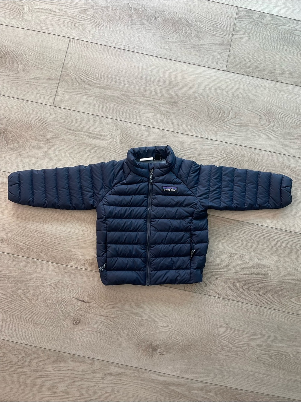 NWOT - Patagonia Baby Down Sweater™ Jacket, size 2T in New Navy